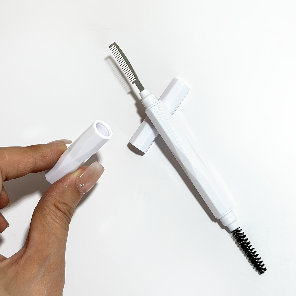Professioneel oogmake-up geree - Comb Fine Tooth recensie en prijs